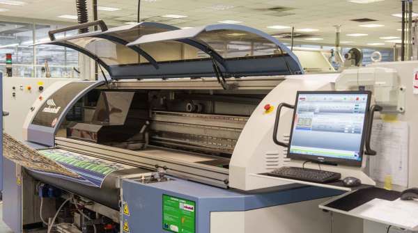 Epson ha comprato un’azienda italiana per stampare sui tessuti