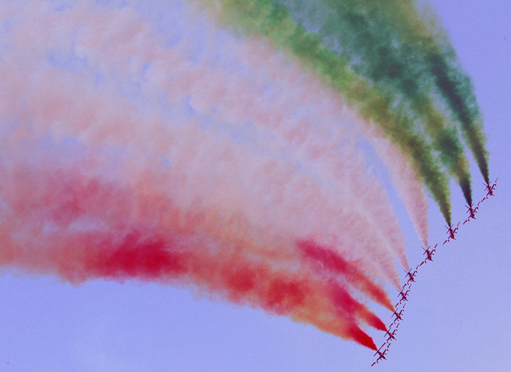 Foto 2 giugno, le Frecce Tricolori nel cielo di Russia