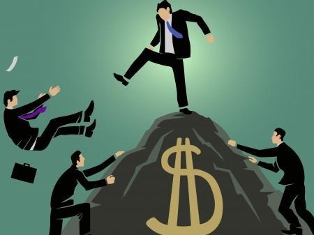 La sharing economy è l’alternativa al capitalismo? No, è la risposta “molecolare” alla stagnazione La sharing economy è l’alternativa al capitalismo? No, è la risposta “molecolare” alla stagnazione