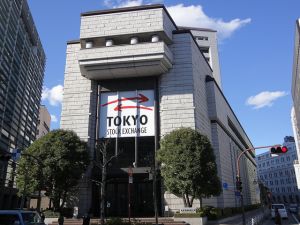 Borse, Tokyo chiude in rialzo dello 0,8% Borse, Tokyo chiude in rialzo dello 0,8%
