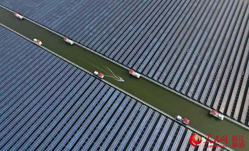 Massive photovoltaic power station put into operation in Zhejiang Massive photovoltaic power station put into operation in Zhejiang