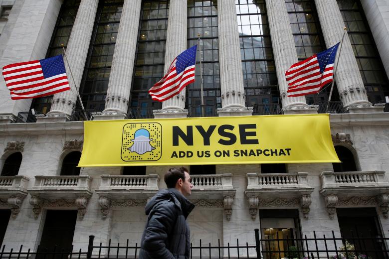 Snap’s secrecy frustrates banks’ pursuit of IPO glory Snap’s secrecy frustrates banks’ pursuit of IPO glory