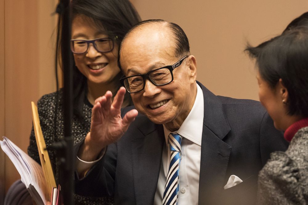 Li Ka-Shing Signals Hong Kong Property Rebound Could Last Years Li Ka-Shing Signals Hong Kong Property Rebound Could Last Years