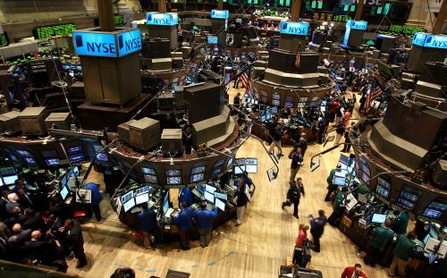 Borse Usa, WS in moderato rialzo, Nasdaq si avvicina a 6.000 punti Borse Usa, WS in moderato rialzo, Nasdaq si avvicina a 6.000 punti