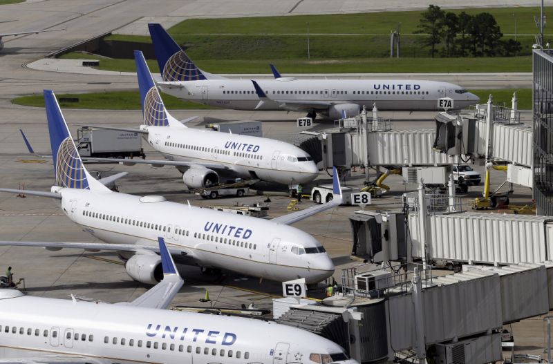 United raising limit on payments to bumped flyers to $10,000 United raising limit on payments to bumped flyers to $10,000