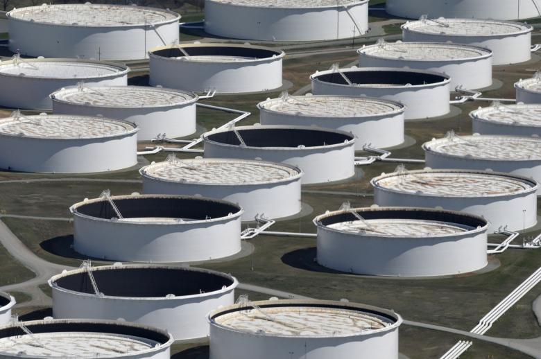 Full tanks and tankers: a stubborn oil glut despite OPEC cuts Full tanks and tankers: a stubborn oil glut despite OPEC cuts