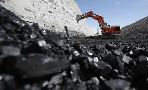 Le sette vite del carbone: torna a crescere nel 2017