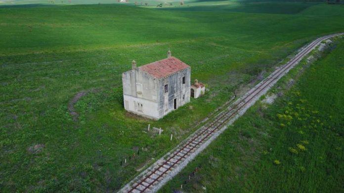 Masserie, ville e castelli in concessione gratuita agli under 40 lungo le vie del cicloturismo Masserie, ville e castelli in concessione gratuita agli under 40 lungo le vie del cicloturismo