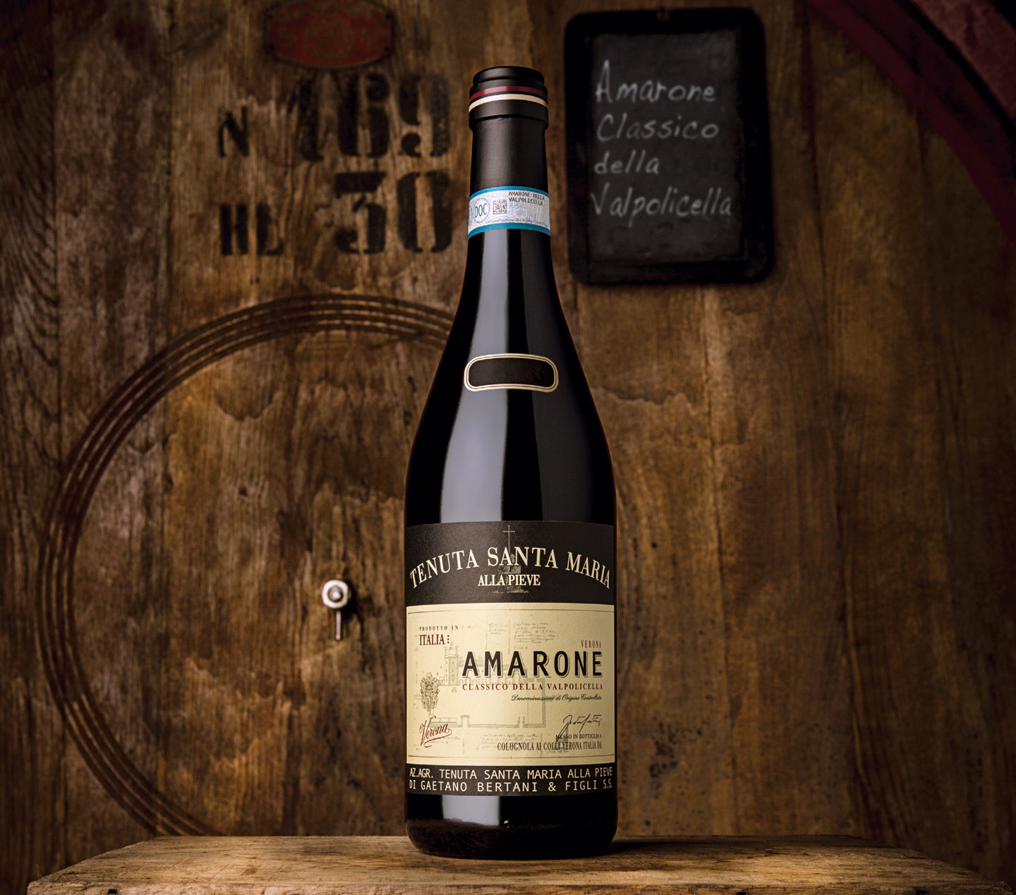 Sua maestà, l’Amarone: storia del vino italiano più venduto al mondo (e nato per errore)