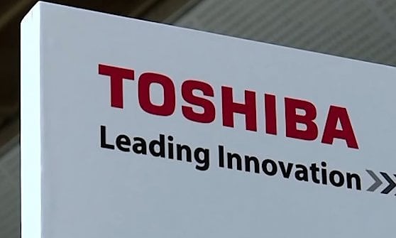 Toshiba $18 billion sale of chip unit finally signed, legal challenges remain