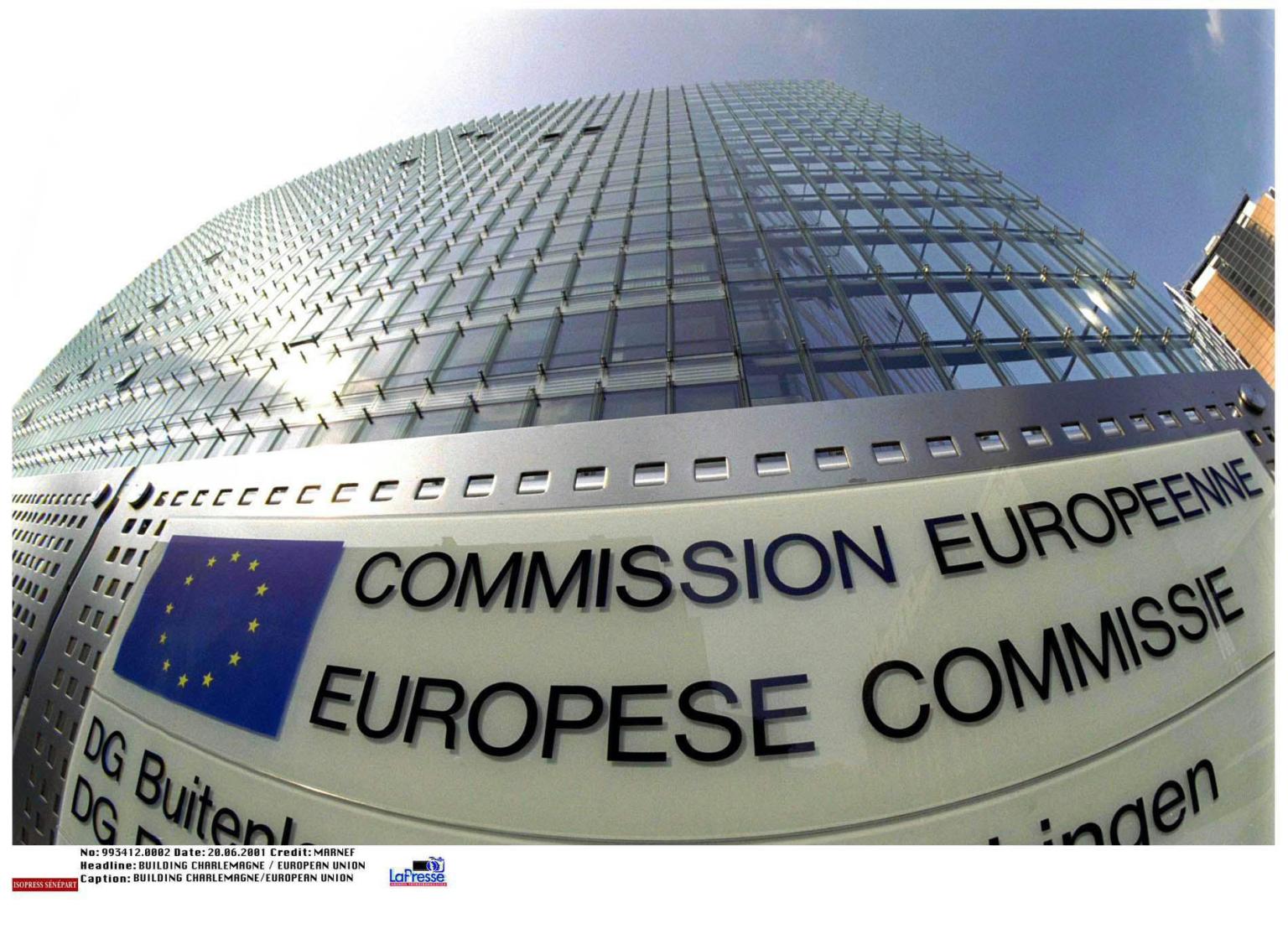 Indagine Ue: clima di fiducia economico ai massimi da 17 anni Indagine Ue: clima di fiducia economico ai massimi da 17 anni