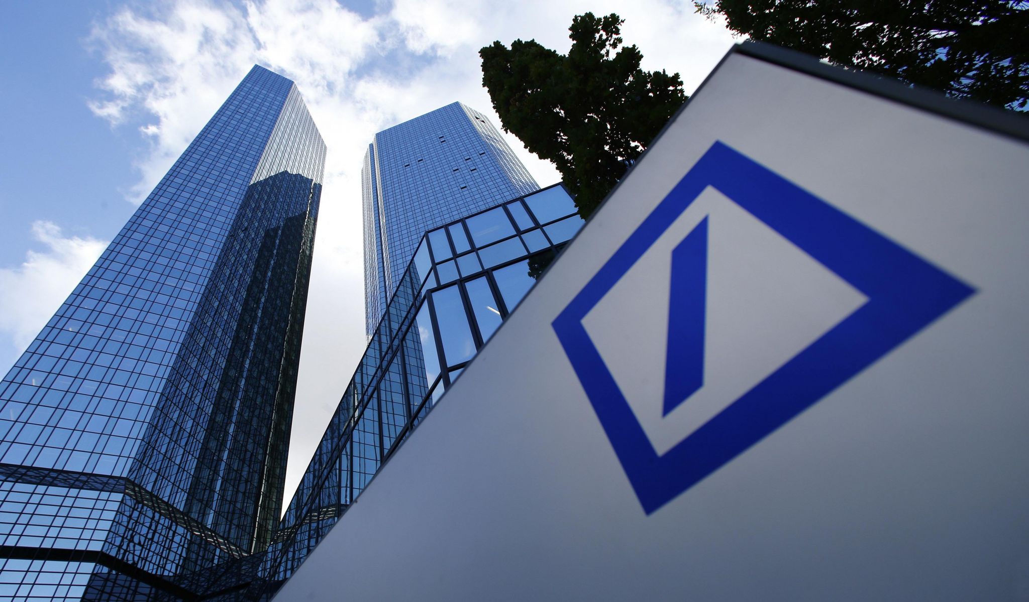 Deutsche Bank picks asset-management IPO bookrunners -source