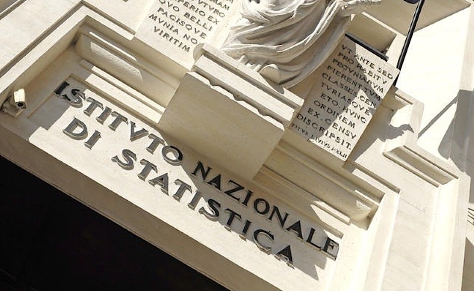 Istat: cresce il reddito delle famiglie Istat: cresce il reddito delle famiglie