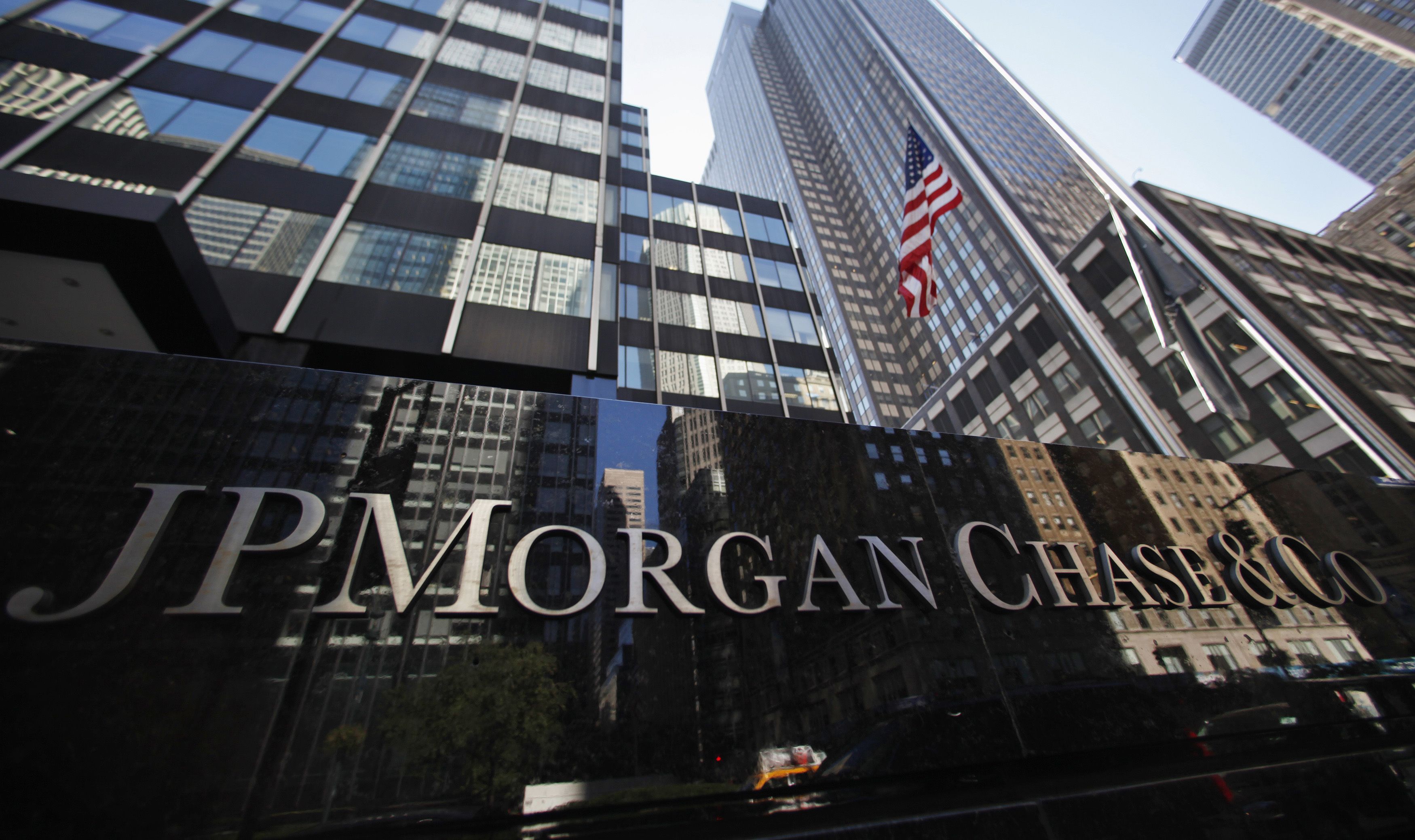 JPMorgan Finds Goldilocks Moment in First-Quarter Volatility