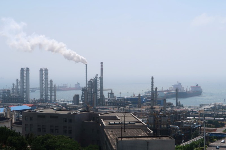 Exclusive: PetroChina to drop PDVSA as partner in refinery project – sources Exclusive: PetroChina to drop PDVSA as partner in refinery project – sources