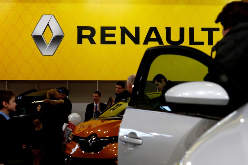 France insists any Renault/Fiat deal must protect French jobs: Le Maire