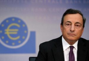 Draghi, Bce: tassi (ancora) fermi in attesa della battaglia Draghi, Bce: tassi (ancora) fermi in attesa della battaglia