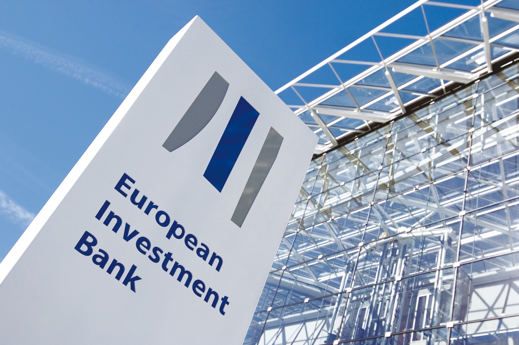 Rinnovabili e trasporti “puliti” al centro dei nuovi finanziamenti BEI per il 2020 Rinnovabili e trasporti “puliti” al centro dei nuovi finanziamenti BEI per il 2020