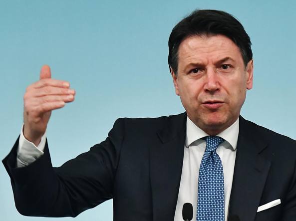 Conte: «L’Europa usi il Fondo salva Stati per aiutare tutti i membri ad affrontare la crisi del coronavirus» Conte: «L’Europa usi il Fondo salva Stati per aiutare tutti i membri ad affrontare la crisi del coronavirus»