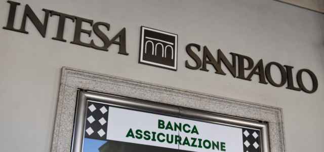 SPY FINANZA/ Il grande “casinò” che mette a rischio Btp e banche italiane SPY FINANZA/ Il grande “casinò” che mette a rischio Btp e banche italiane
