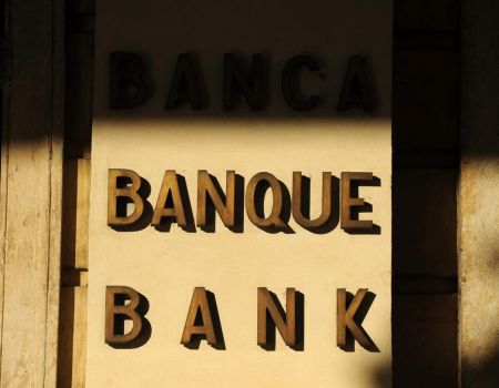 Banche: sofferenze nette scendono a 24,4 miliardi