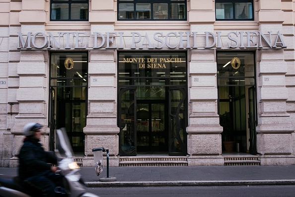 Mps ovvero la banca che nessuno vuole: dopo UniCredit gelo anche dai francesi di Credit Agricole. Uscita Stato rimandata a oltre 2021? Mps ovvero la banca che nessuno vuole: dopo UniCredit gelo anche dai francesi di Credit Agricole. Uscita Stato rimandata a oltre 2021?