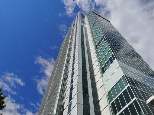 Intesa Sanpaolo e Ubi Banca: dopo il “matrimonio” prosegue l’integrazione tra le due banche Intesa Sanpaolo e Ubi Banca: dopo il “matrimonio” prosegue l’integrazione tra le due banche