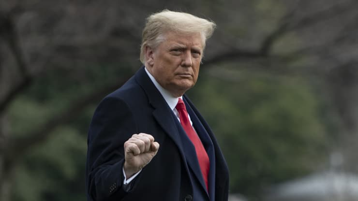 Trump signs Covid relief and government funding bill days after he suggested he would block it Trump signs Covid relief and government funding bill days after he suggested he would block it