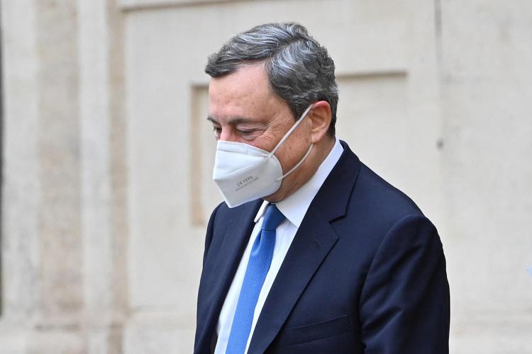 Governo, Draghi verso il Colle: mistero su lista ministri Governo, Draghi verso il Colle: mistero su lista ministri