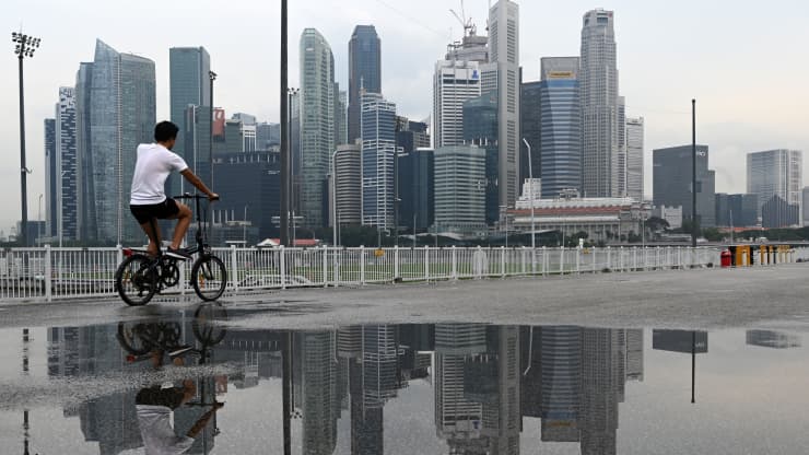 Asia’s worst stock market last year is now one of the region’s top performers Asia’s worst stock market last year is now one of the region’s top performers