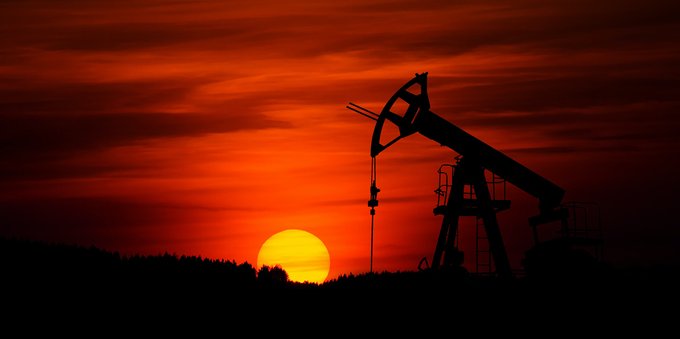 Petrolio, c’è la svolta OPEC: perché aumentare la produzione? Petrolio, c’è la svolta OPEC: perché aumentare la produzione?