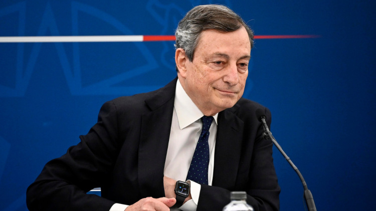 Draghi ‘nasconde’ il Recovery dall’assalto dei partiti