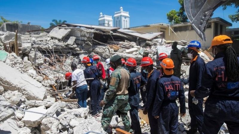 Haiti earthquake: Rescuers search for survivors as death toll climbs to 1,297