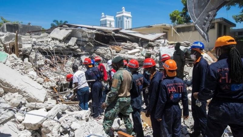 Haiti earthquake: Rescuers search for survivors as death toll climbs to 1,297 Haiti earthquake: Rescuers search for survivors as death toll climbs to 1,297