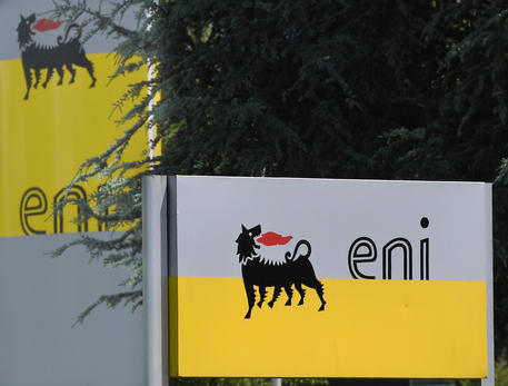 Eni, energia pulita come dal Sole nel prossimo decennio Eni, energia pulita come dal Sole nel prossimo decennio