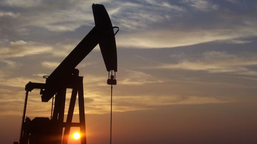Perché i prezzi del petrolio zampillano Perché i prezzi del petrolio zampillano