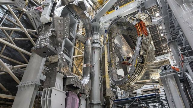 Así es el impresionante interior del reactor de fusión nuclear ITER Así es el impresionante interior del reactor de fusión nuclear ITER