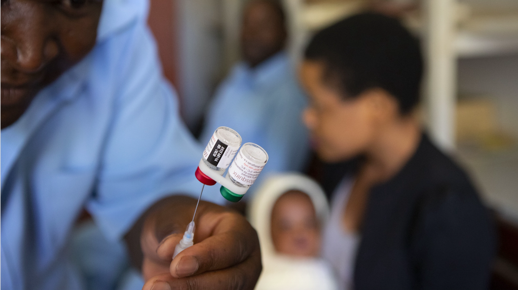Approvazione da parte dell’Oms del primo vaccino contro la malaria