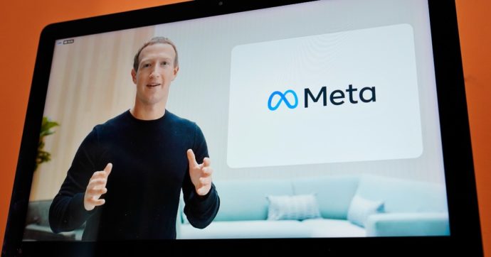 Facebook, ufficiale il cambio di nome in Meta. Zuckerberg: “Ora siamo un social, vogliamo diventare una società di metaverso” Facebook, ufficiale il cambio di nome in Meta. Zuckerberg: “Ora siamo un social, vogliamo diventare una società di metaverso”