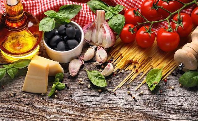 L’Italia celebra la Dieta Mediterranea, ma serve più innovazione e sostenibilità L’Italia celebra la Dieta Mediterranea, ma serve più innovazione e sostenibilità
