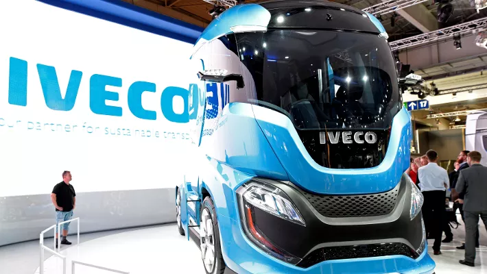 Iveco Group: entro il 2040 zero emissioni CO2. Accordo con Amazon e Global Optimism