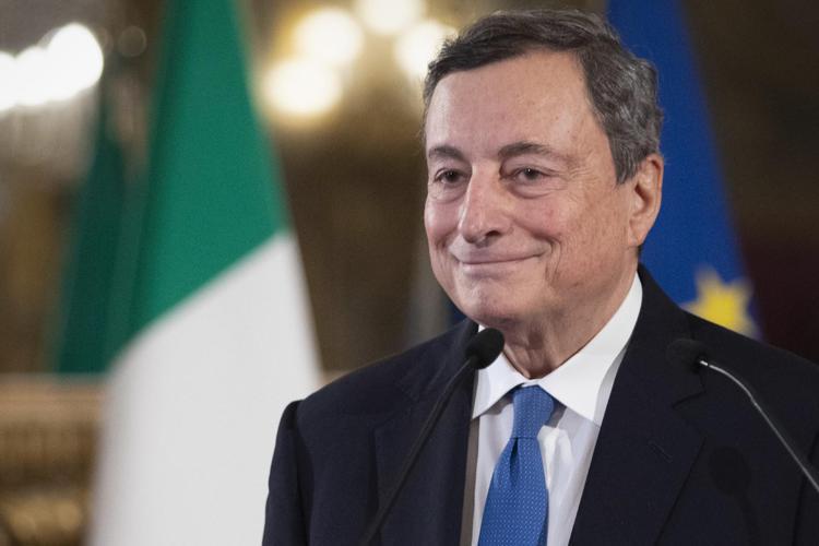 Economist incorona Draghi: “L’ Italia è il paese dell’anno” Economist incorona Draghi: “L’ Italia è il paese dell’anno”