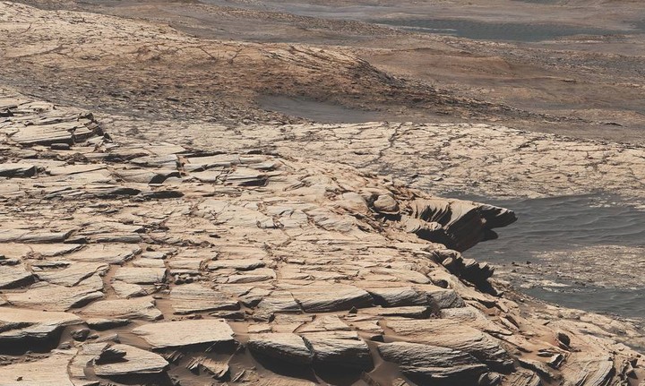 Acqua su Marte: nuovo studio cambia la datazione della sua scomparsa