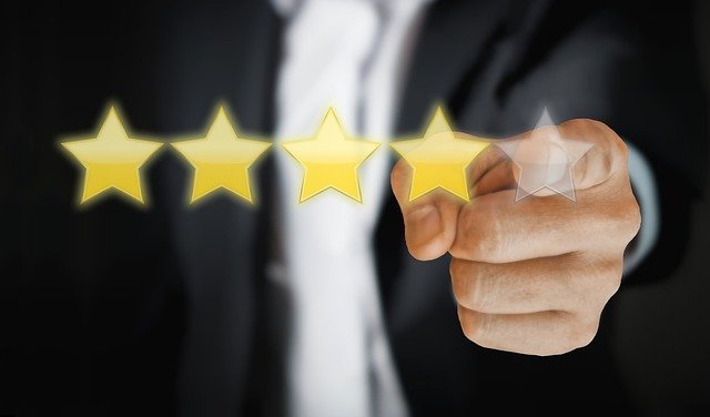 3 imprenditori su 4 considerano la reputazione di clienti e fornitori più importante dell’ aspetto economico 3 imprenditori su 4 considerano la reputazione di clienti e fornitori più importante dell’ aspetto economico