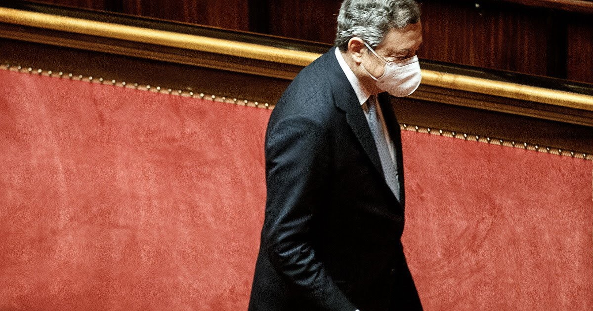 Draghi: pronto a lasciare il governo dopo l’ irritazione del Quirinale e lo schiaffo ai partiti Draghi: pronto a lasciare il governo dopo l’ irritazione del Quirinale e lo schiaffo ai partiti