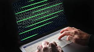 Attacchi hacker in Ucraina: hanno effetti anche in Italia. I consigli dell’ Agenzia cyber