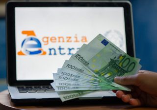 Truffe: occhio alle finte email su rimborsi e IVA dall’Agenzia delle entrate Truffe: occhio alle finte email su rimborsi e IVA dall’Agenzia delle entrate