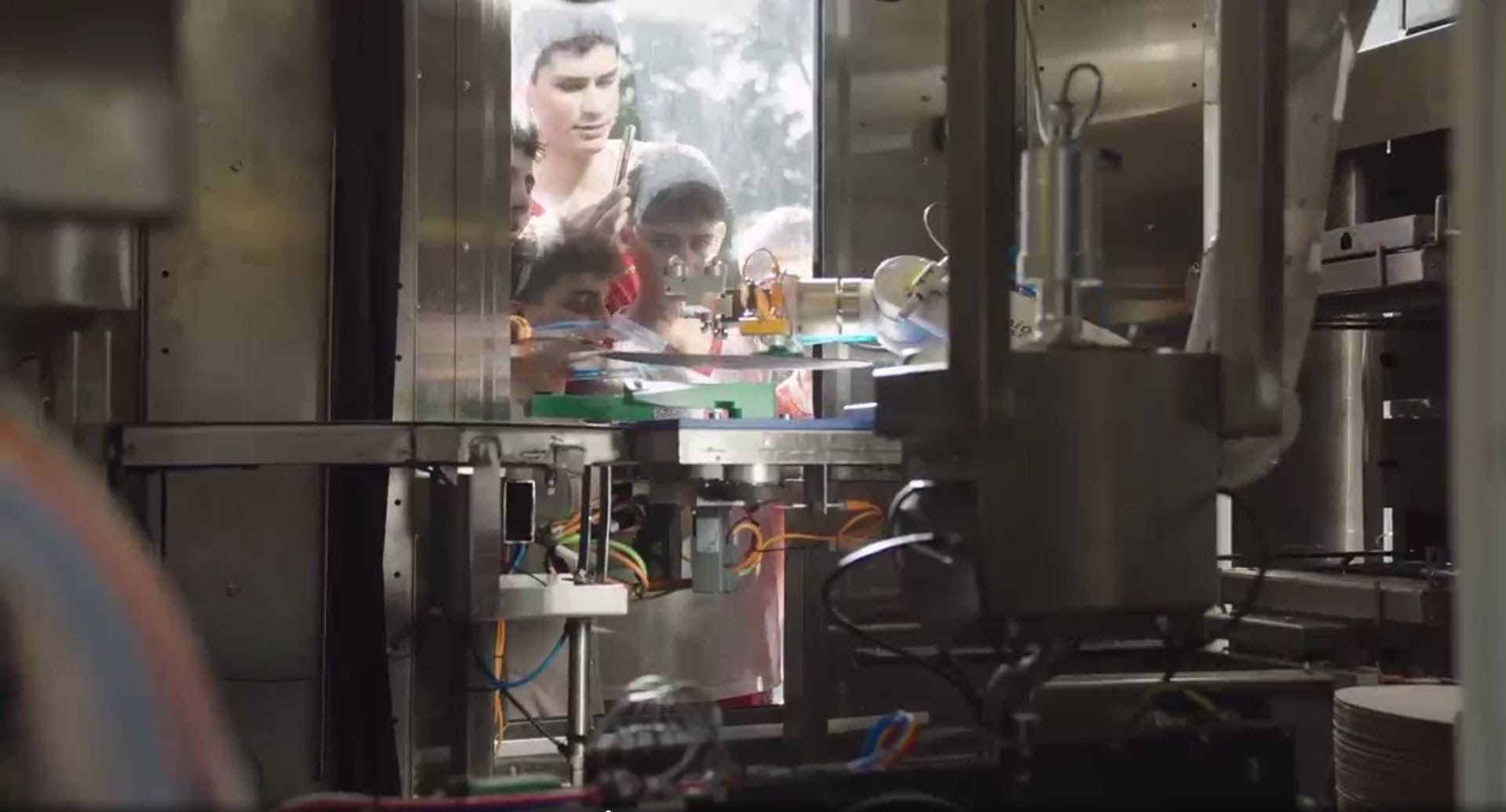 Pizza Hut: ristorante completamente gestito da robot