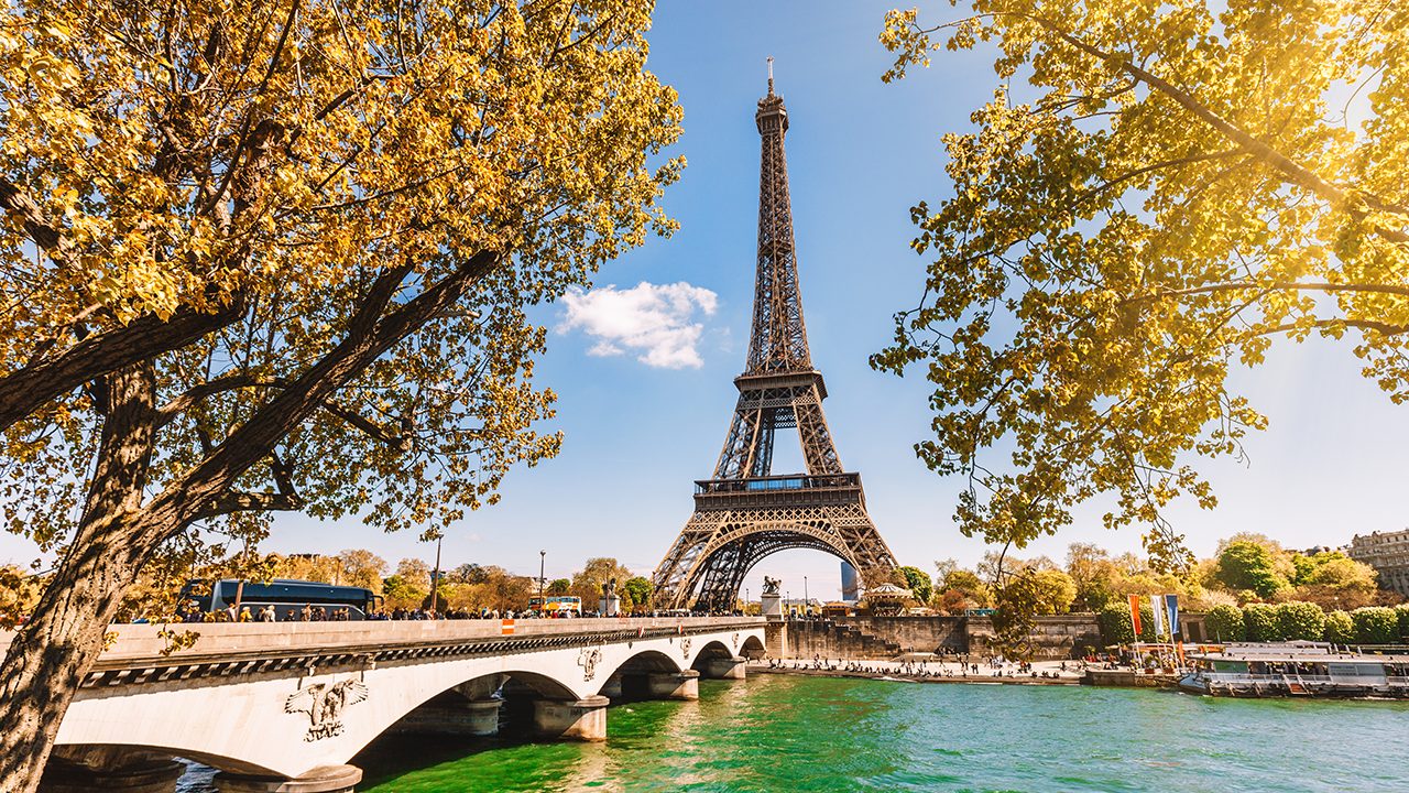 Come è stata costruita la Torre Eiffel? Storia e curiosità del momento più famoso di Parigi