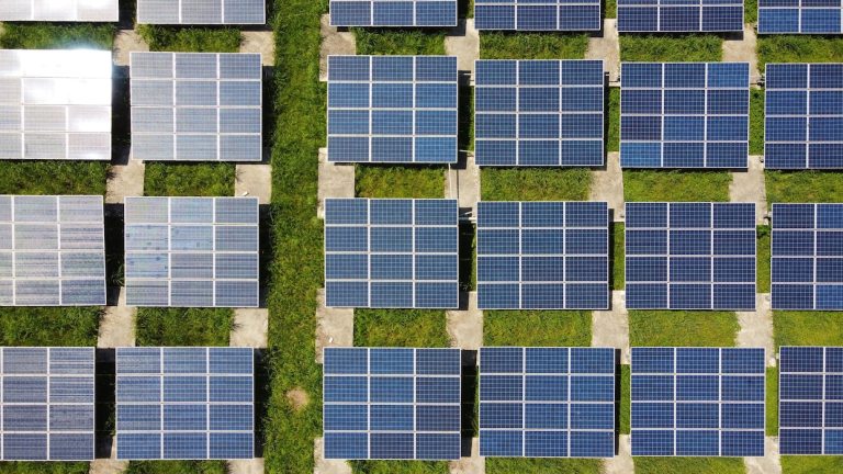 Le comunità energetiche possono risolvere (in parte) il problema della greenflation Le comunità energetiche possono risolvere (in parte) il problema della greenflation